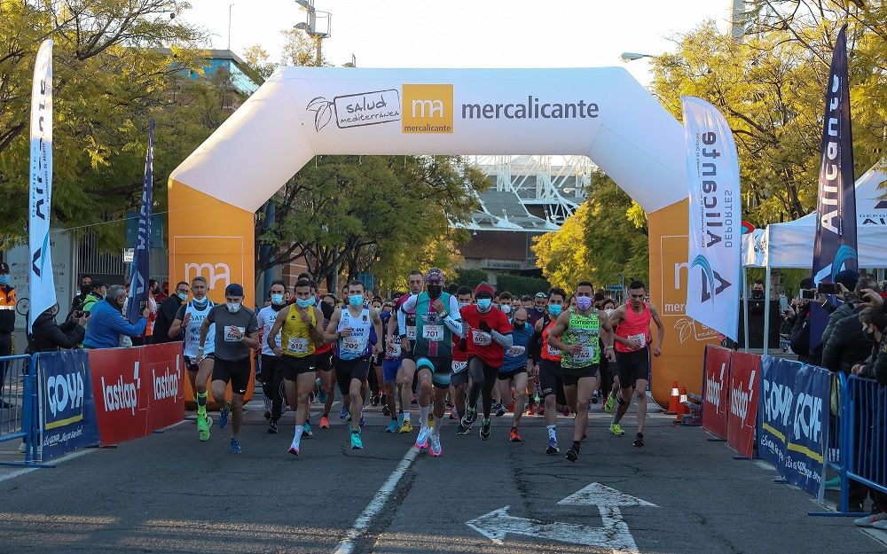 La Carrera de los Castillos volvió a Alicante con 900 participantes -  Superdeporte