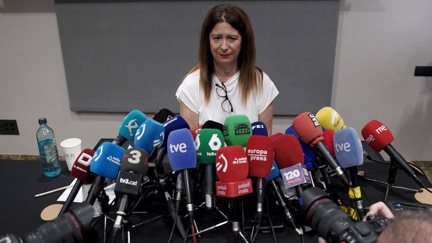 La polémica rueda de Leire Díez: del &quot;ni fontanera, ni cobarde&quot; a la aparición sorpresa de Aldama