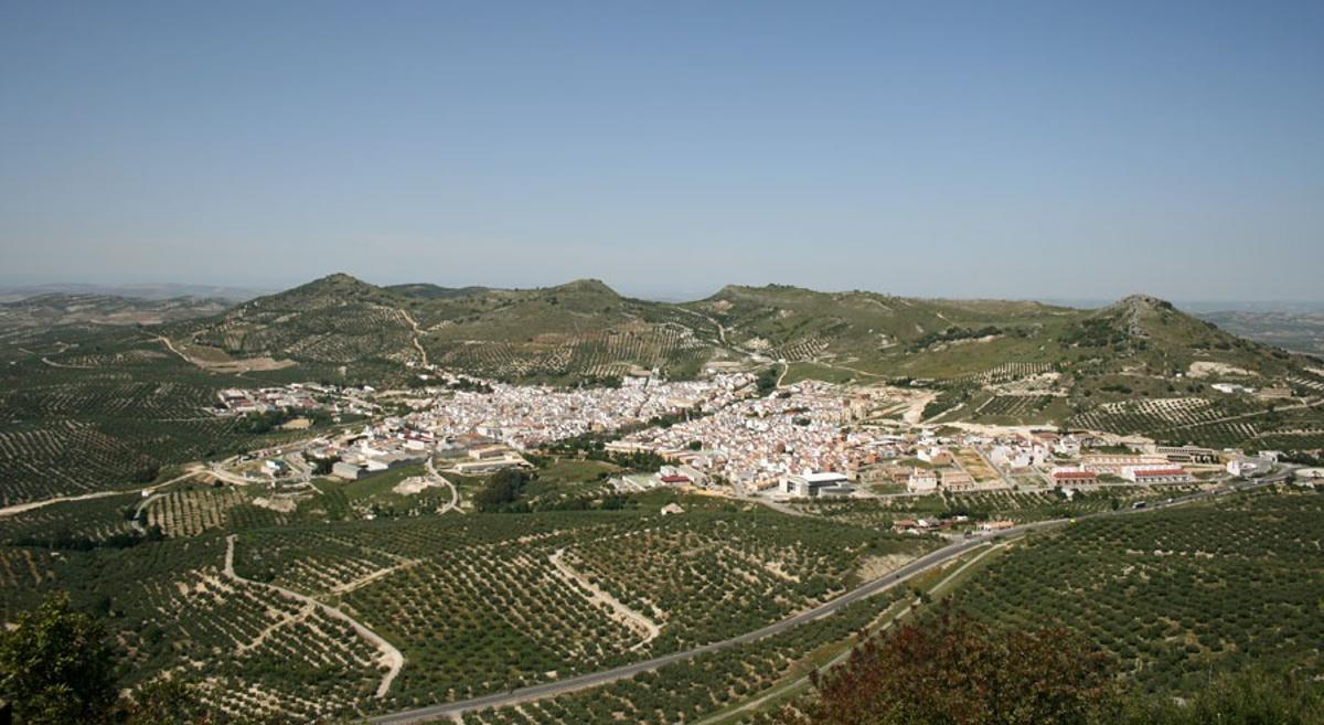 Panorámica de la localidad de Doña Mencía.