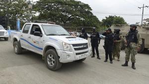 Un grupo de policías en Ecuador.