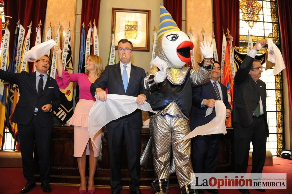 Presentación de Doña Sardina y el Gran Pez