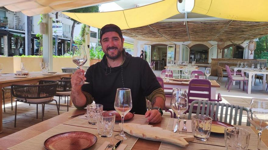 Antonio Orozco apadrina un restaurante en Mallorca: &quot;Me parece algo innovador, un hit&quot;