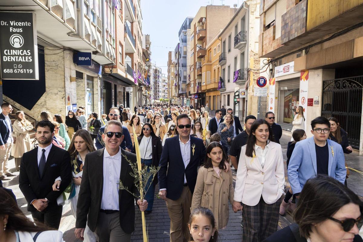 Procesión de Domingo de Ramos en Sagunt en plena polémica por el veto de la cofradía a las mujeres.