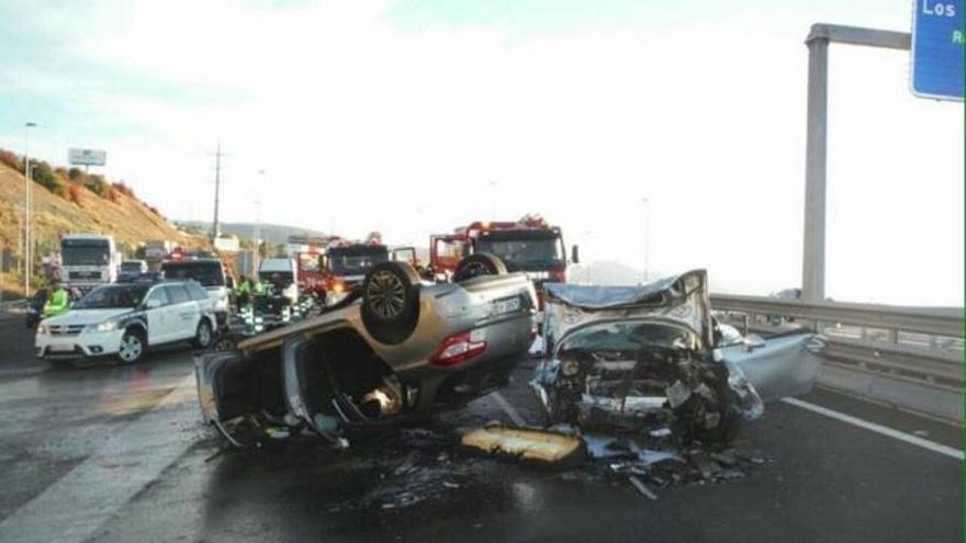 Dos muertos al colisionar un kamikaze contra otro conductor en Tenerife