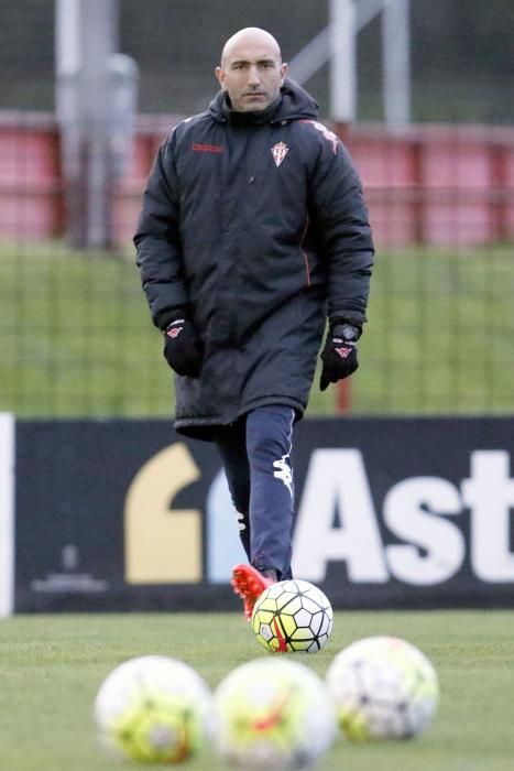 Entrenamiento del Sporting antes del partido contra el Athletic