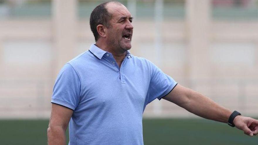 El Almazora rescinde el contrato de su entrenador, Nahum Mingol