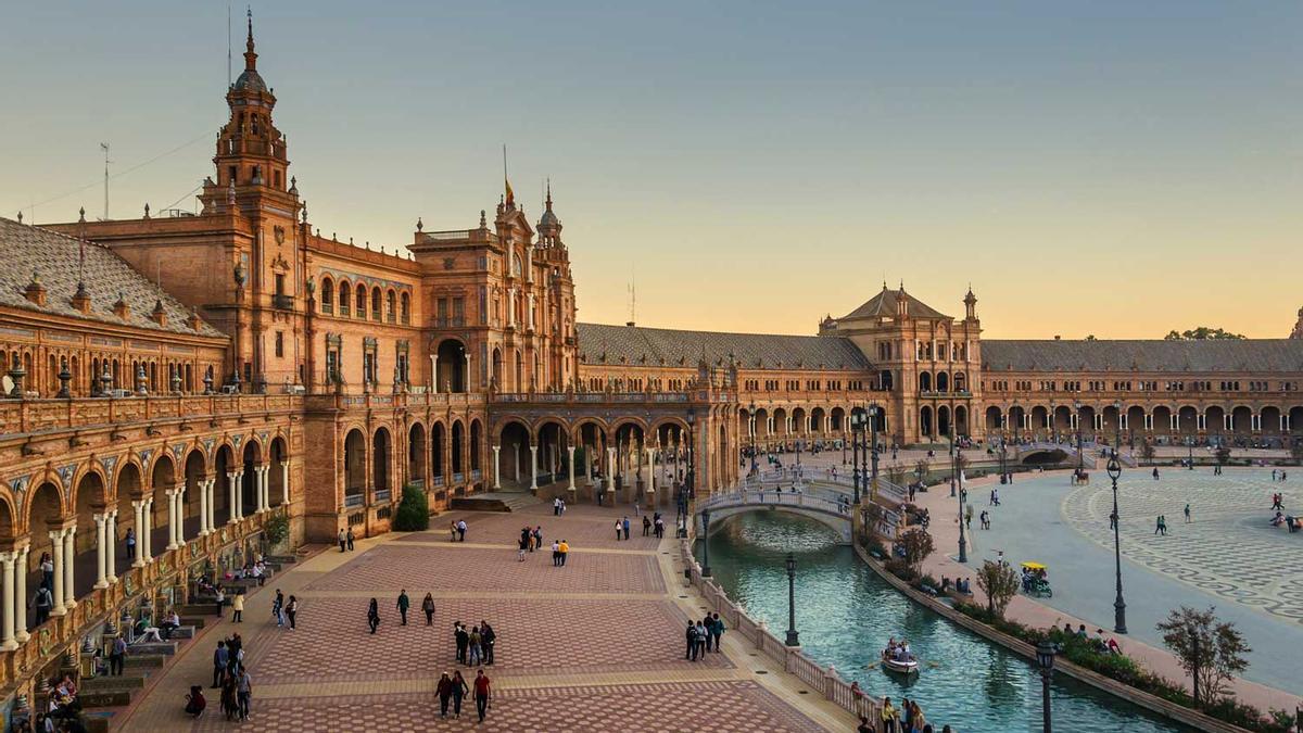 Plaza Mayor de Sevilla (España)