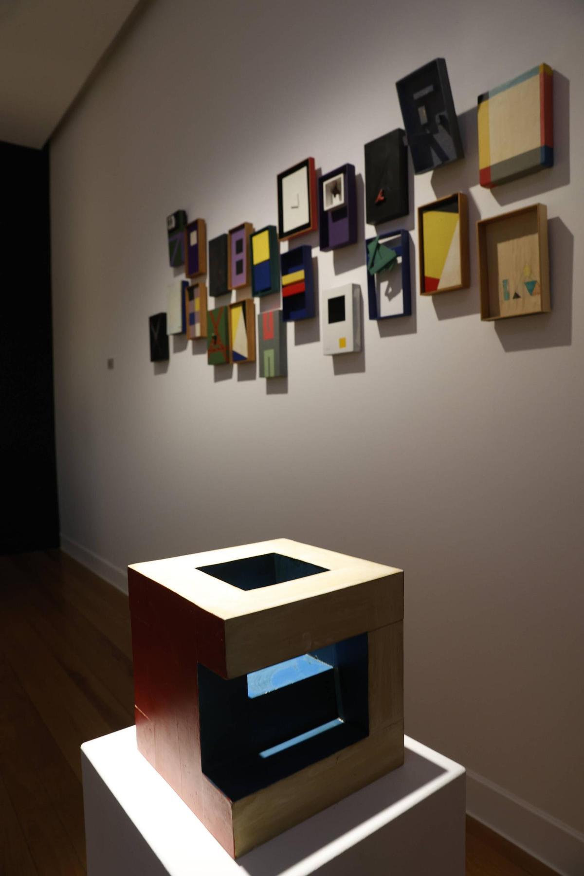 La Casa Natal de Jovellanos inaugura una exposición de homenaje al escultor Amador Rodríguez (en imágenes)