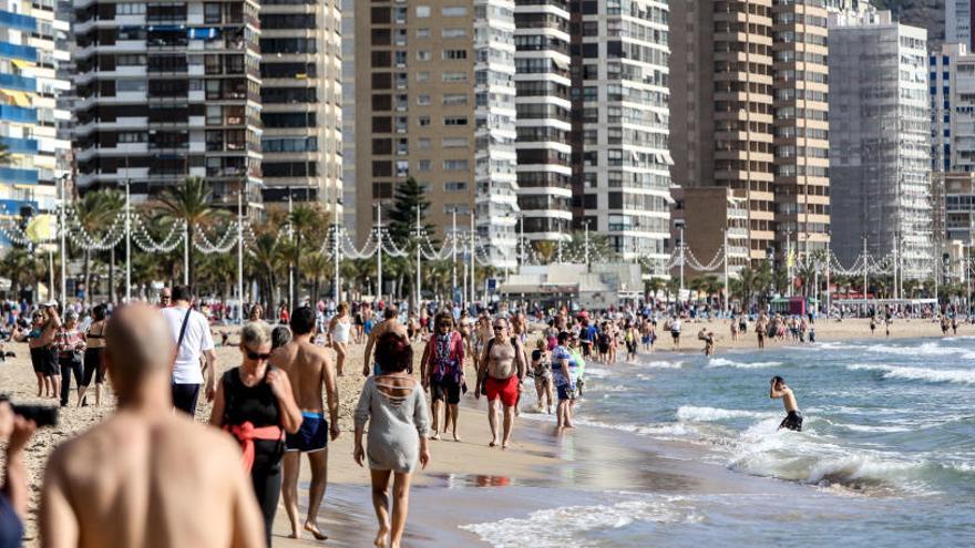 El gasto medio del turista en la Costa Blanca superó los mil euros en 2016