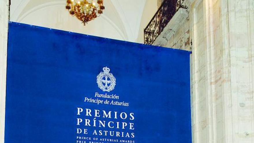 El jurado del premio de Artes hace público el fallo, leído por José Lladó.