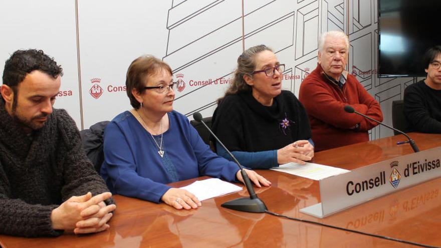 En la rueda de prensa han participado Viviana de Sans, Gloria Corral, Joan Riera y los chefs José Miguel Bonet y Hideki Aoyama.