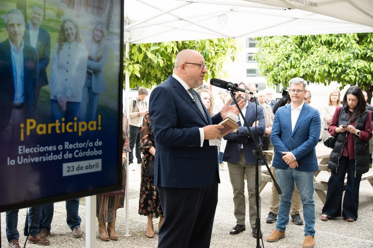 Manuel Torralbo, en la presentación del equipo que le acompaña en la candidatura.