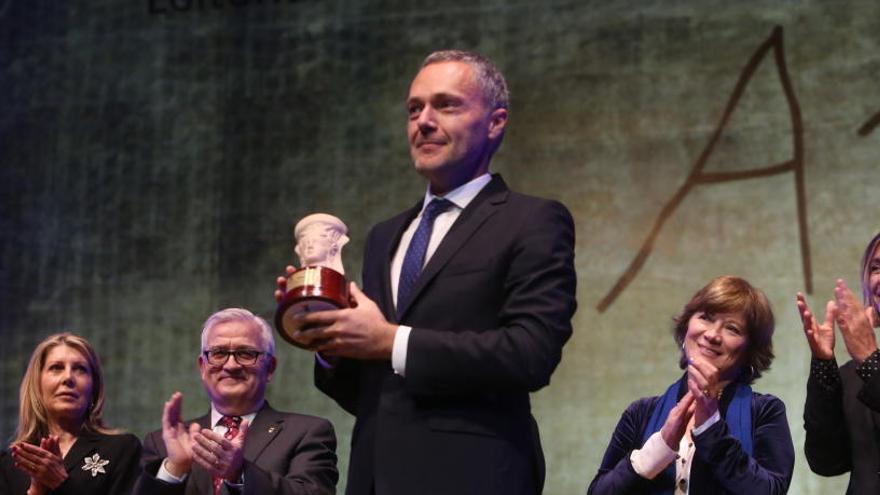 Joaquín Camps Torres gana el Premio Azorín