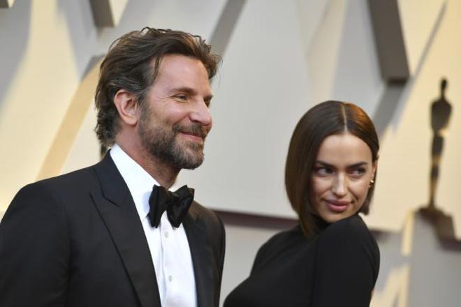 Bradley Cooper e Irina Shayk con nuevo corte de pelo en los Premios Oscar 2019