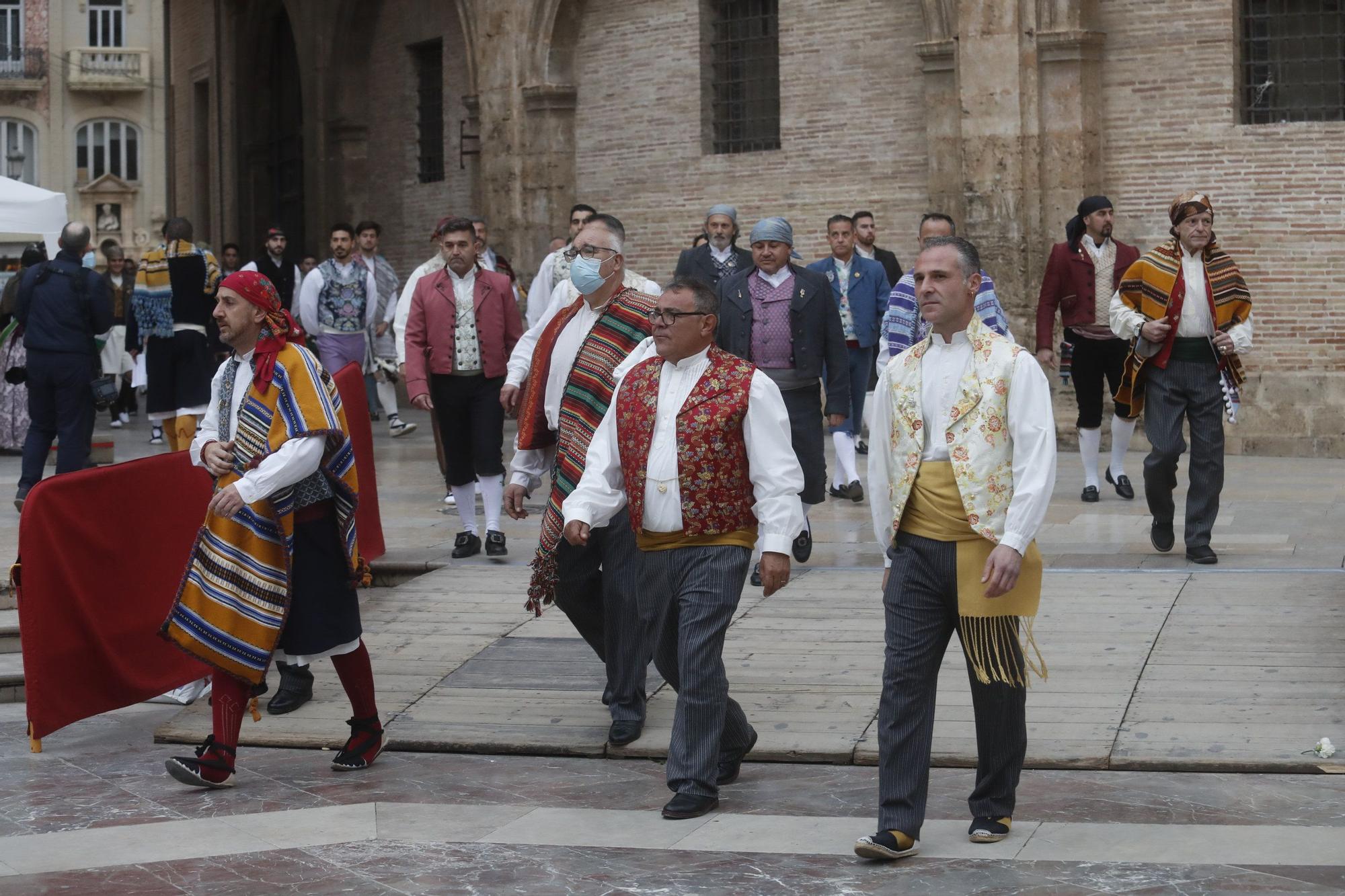 Búscate en el segundo día de ofrenda por la calle de la Paz (entre las 17:00 a las 18:00 horas)