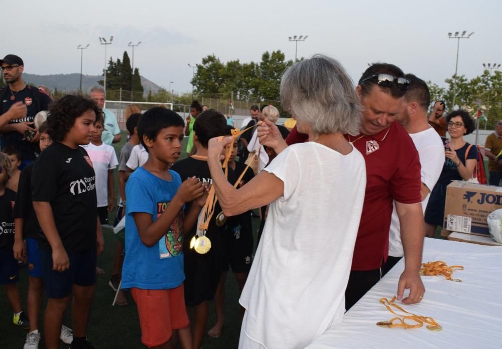 Diada de Fútbol con los niños saharauis en Inca