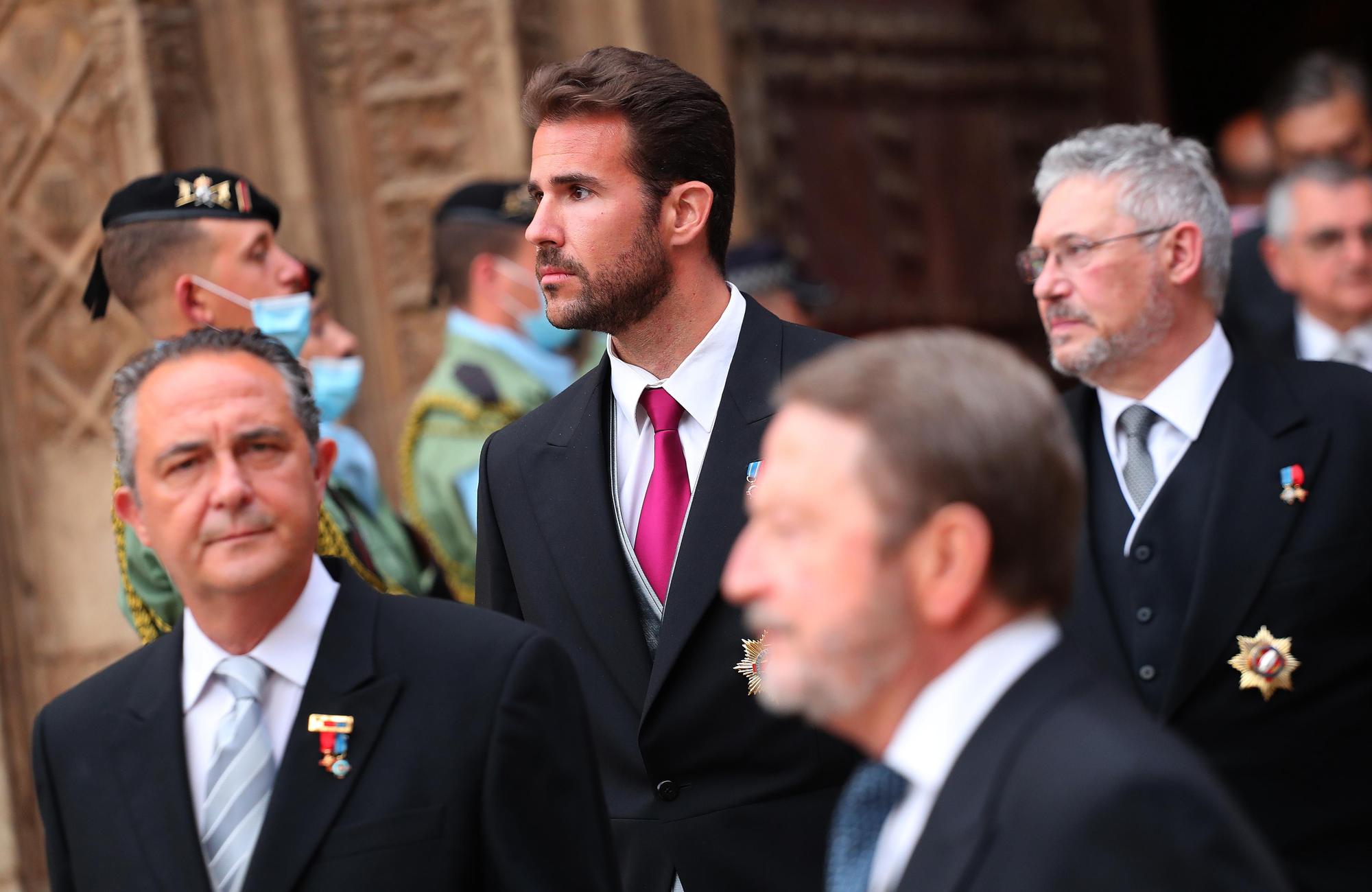 La Geperudeta recorre València en la procesión general