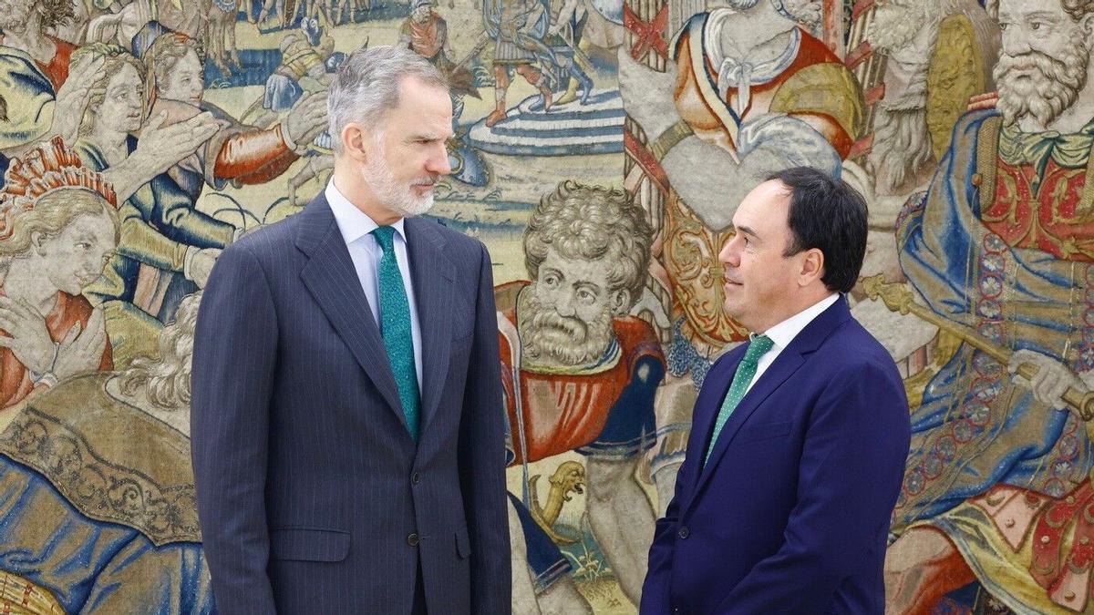 Pérez Llorca asegura que la audiencia con Felipe VI ha sido "muy positiva"