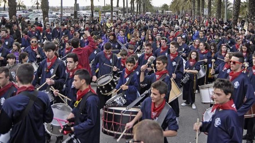 Participantes en las Jornadas Nacionales de Exaltación del Tambor celebradas en Alzira.