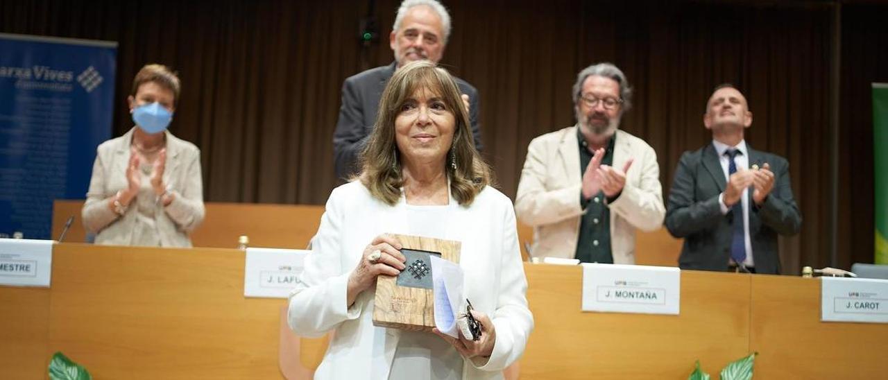 Maria del Mar Bonet, premiada en Barcelona