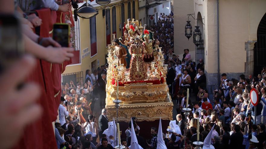 La iglesia de San Nicolás abre el camino a la Hermandad de la Sentencia