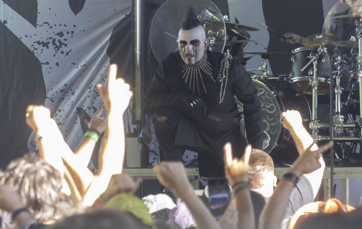 Leyendas del Rock arranca en Villena su edición más ambiciosa y multitudinaria