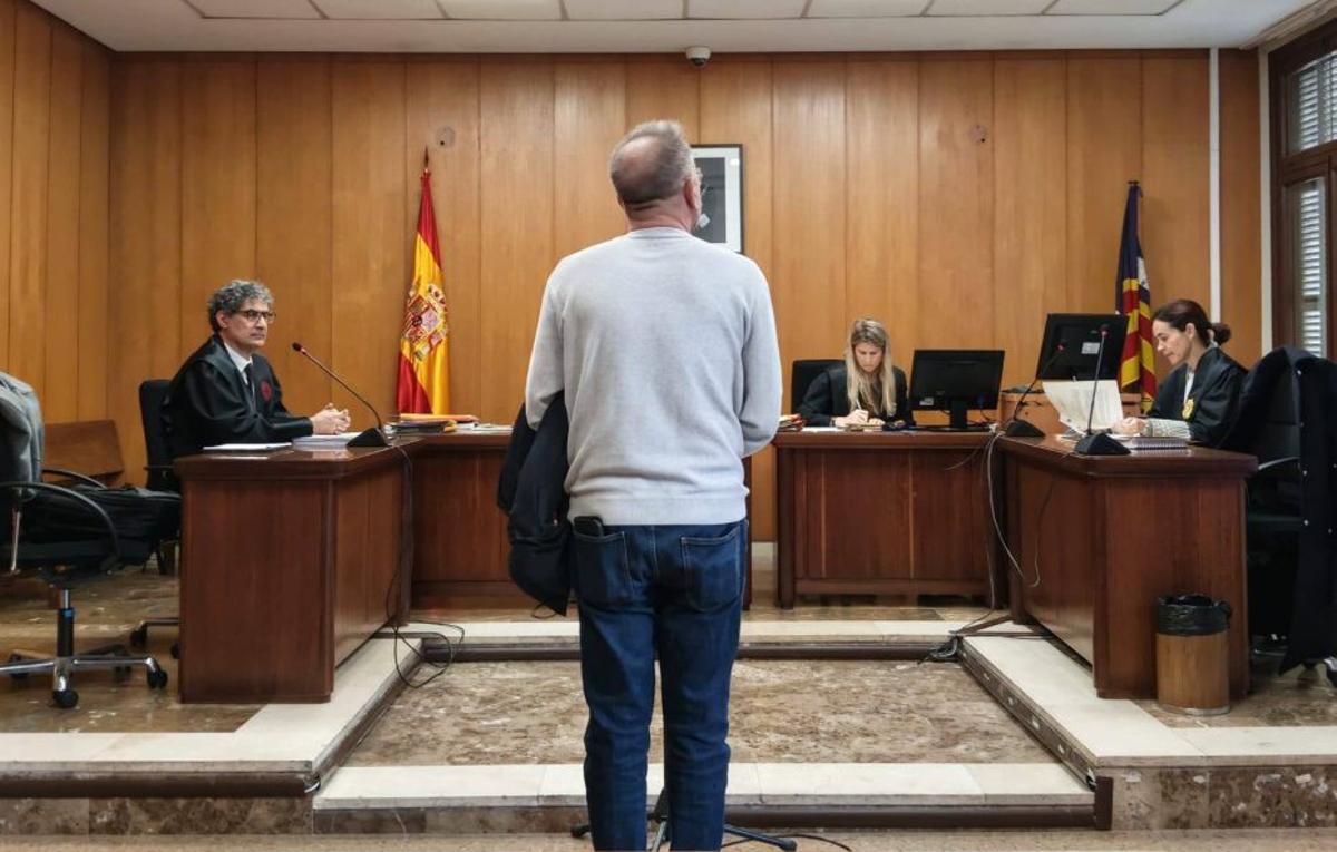 El hombre condenado, ayer en el juicio celebrado en Palma. | M.O.I.