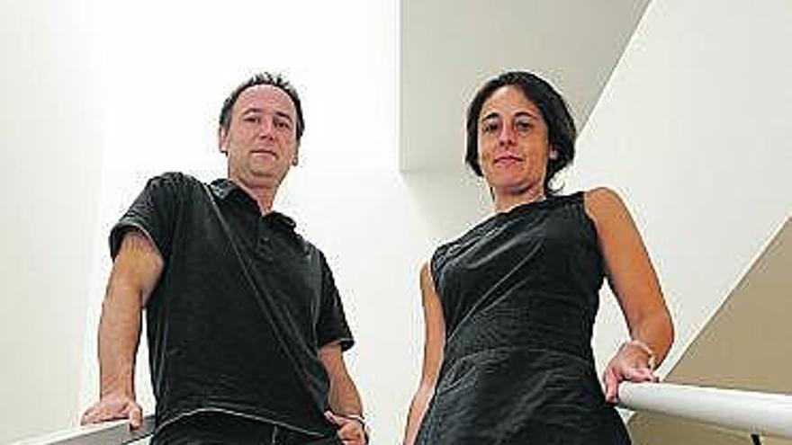 Los arquitectos Juan Creus y Covadonga Carrasco. / carlos pardellas