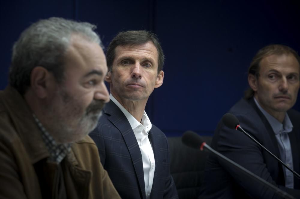 Primer entrenamiento y presentación de Cuco Ziganda en el Real Oviedo