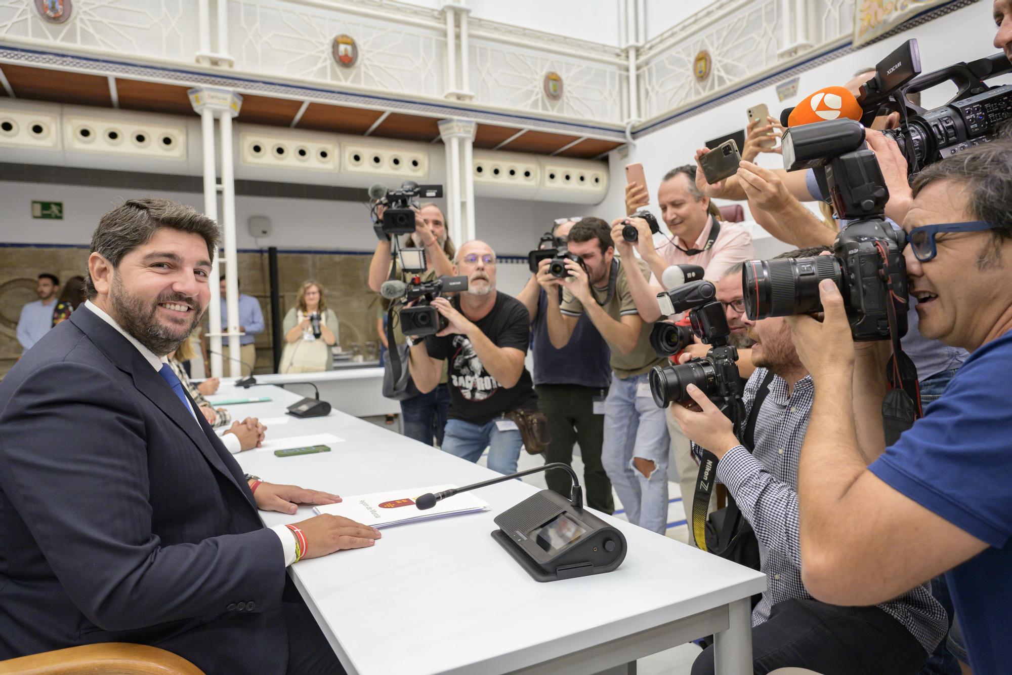 Primera sesión del segundo debate de investidura de López Miras en la Asamblea