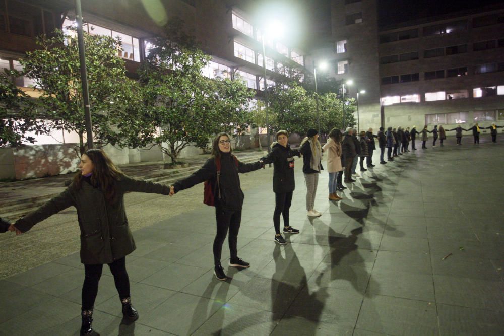 Cadena humana contra la violència masclista