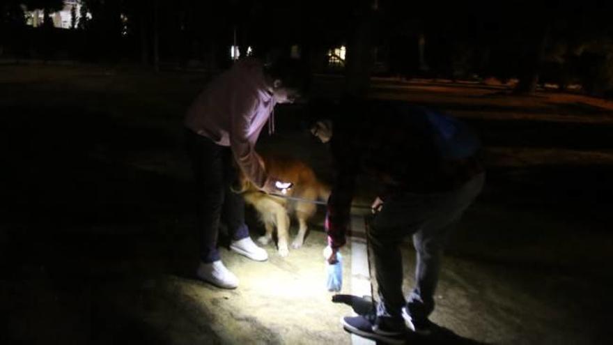 Tres meses entre tinieblas en la plaza del Foguerer Tomás Valcárcel de Alicante