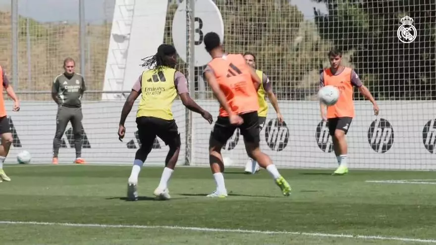 Vinícius, ausente del entrenamiento por motivos personales; Trent, fuera por un virus