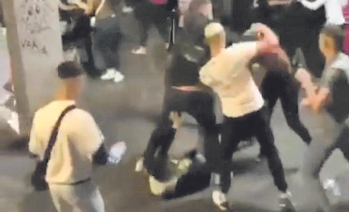 Captura del vídeo de una pelea registrada en El Cuadrilátero, en La Laguna.