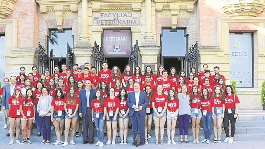 Carlos de la Torre, en el Campus de Investigación