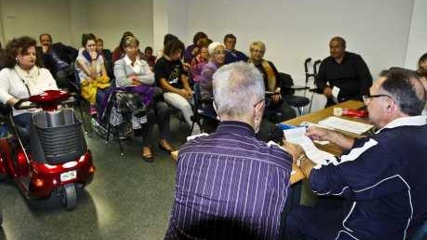 Un momento de la presentación ayer de la Asociación Alicante Accesible.