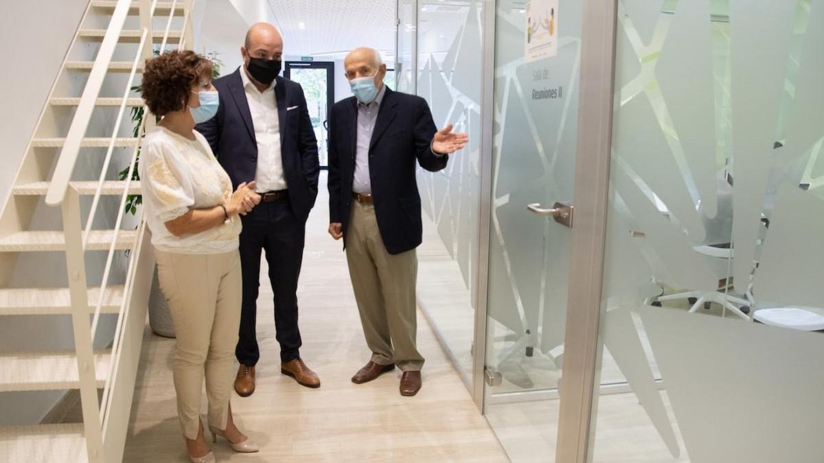 Giuliani’s y la AECC de Castellón se unen para la investigación del cáncer