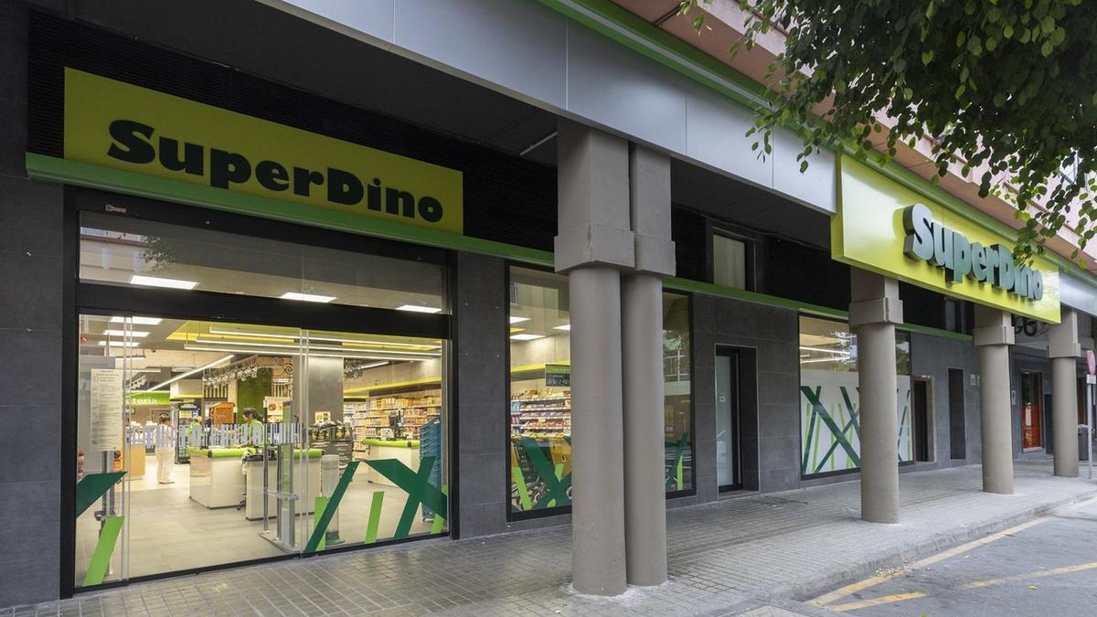 HiperDino destina 1,3 millones de euros para la reforma de una de sus tiendas en Arucas.