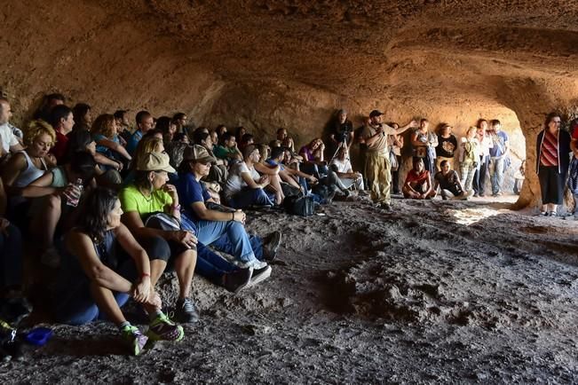 Visita al primer rayo de sol del solsticio de ...