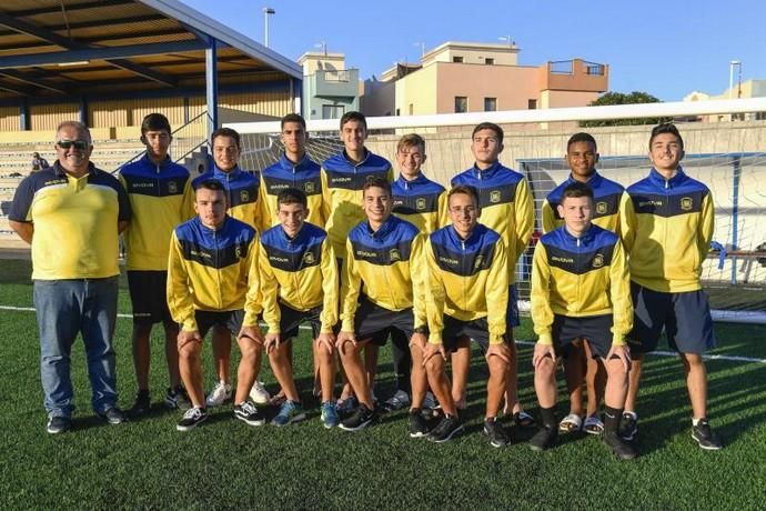 DEPORTES 09-01-2019 PLAYA DE ARINAGA. AGUIMES. Reportaje a la cadena del C D Arinaga / Hacer fotos a cada equipo, otra con técnicos y directivos y la foto de familia.  FOTOS: JUAN CASTRO  | 09/01/2019 | Fotógrafo: Juan Carlos Castro