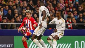 Camavinga se lesionó en una acción con Griezmann en el Atlético - Real Madrid