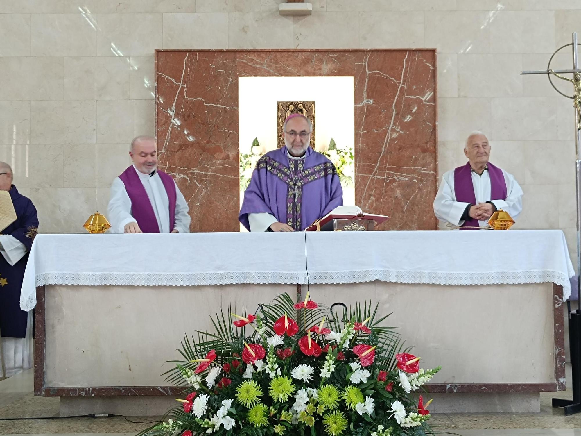 Jesús Sanz Montes entrega los premios "Liborio Colino" en Llanera