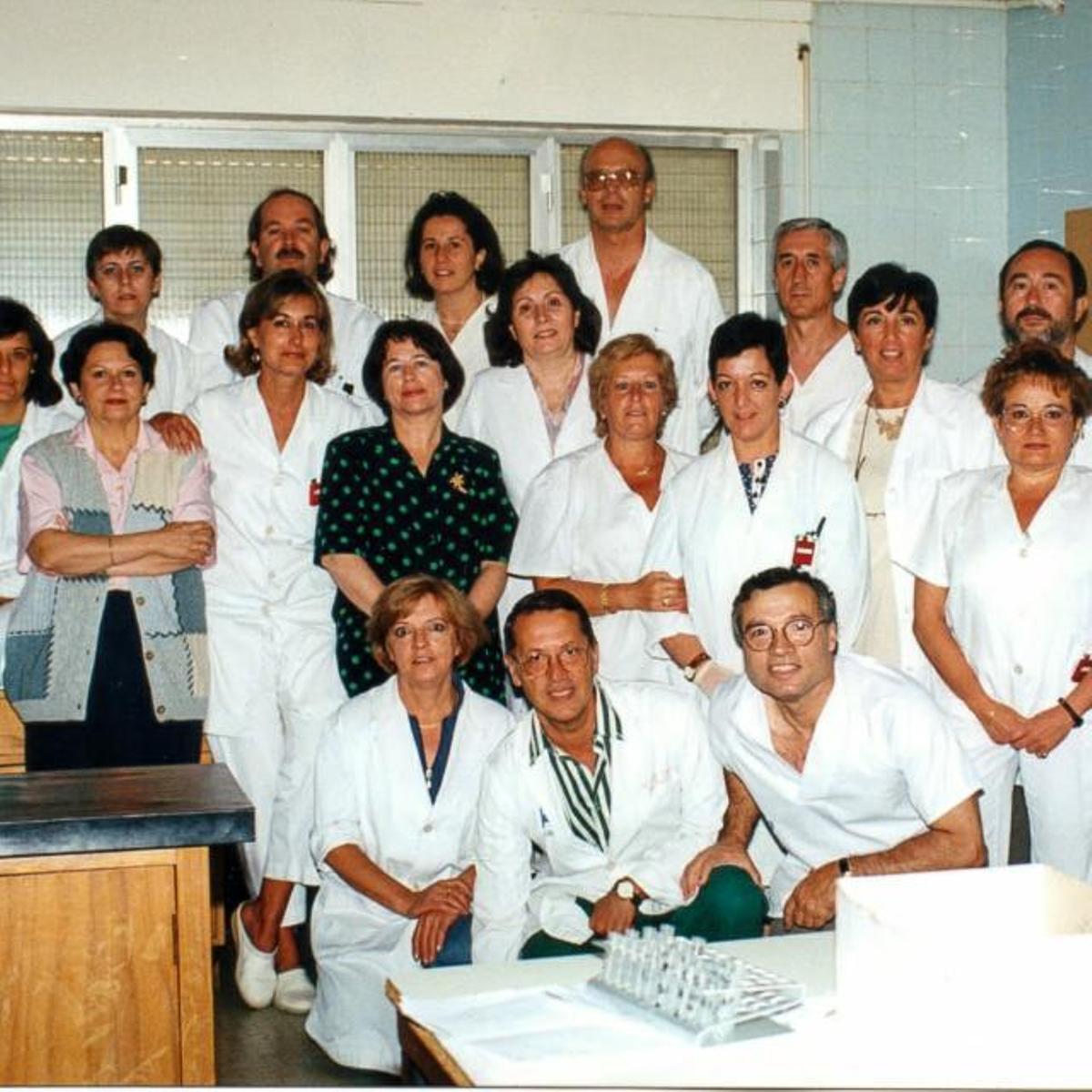 El equipo del laboratorio de hormonas del Hospital Carlos Haya en 1985