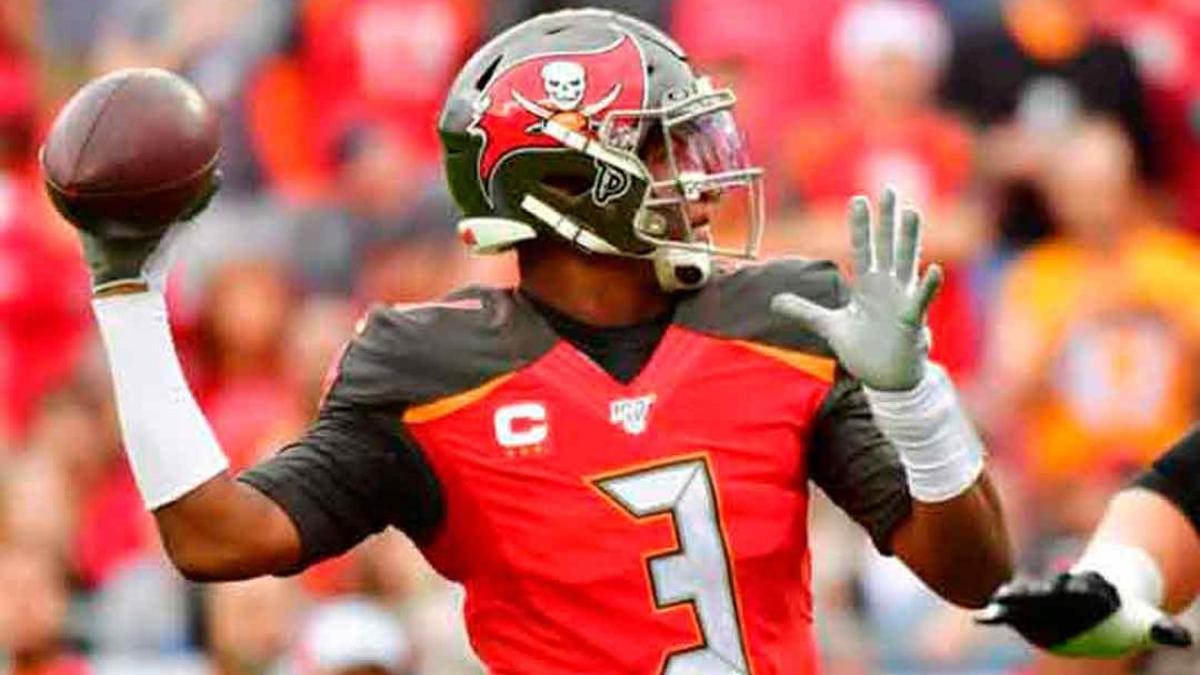 Winston ha sido uno de los QBs más interceptados en los últimos años