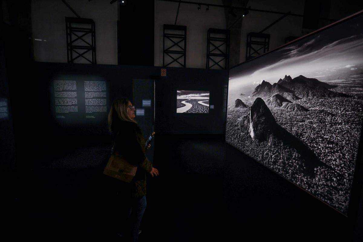 Exposición fotográfica Amazônia, de Sebastião Salgado, en Barcelona