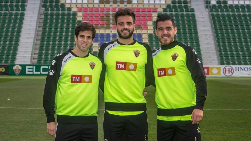 Hervías, Pelayo y Josete, en el Martínez Valero.