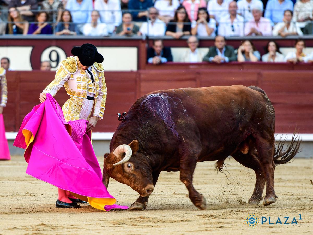 Juan Ortega dibuja una extraordinaria verónica en Las Ventas de Madrid