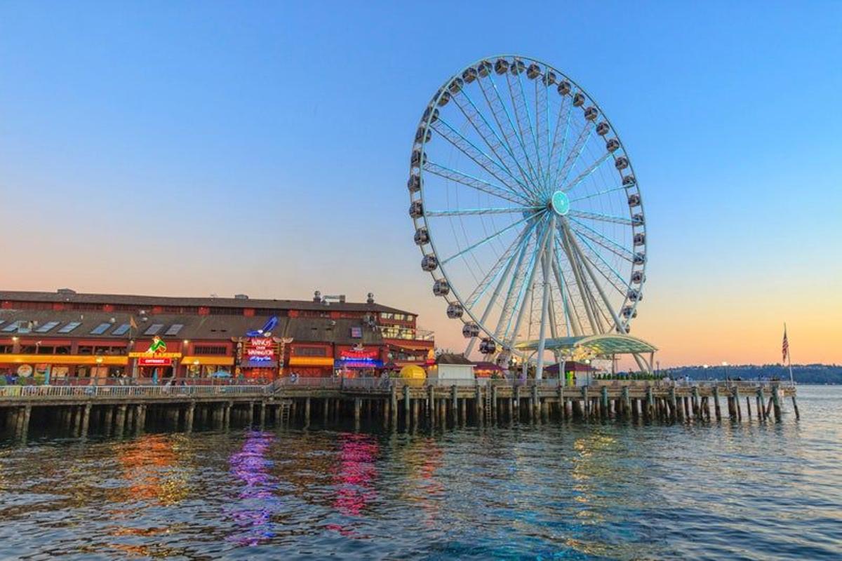 The Seattle Great Wheel (Seattle, Washington)