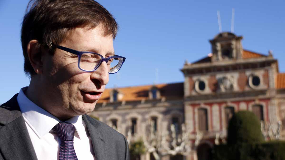 Carles Mundó anuncia que tornarà a exercir d’advocat i deixa la vida política institucional.