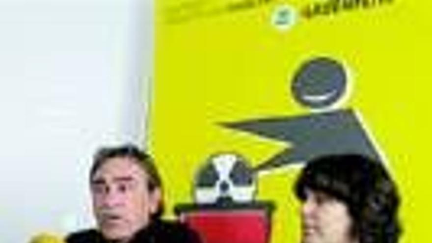 Greenpeace y Adenex inician una campaña para cerrar Almaraz